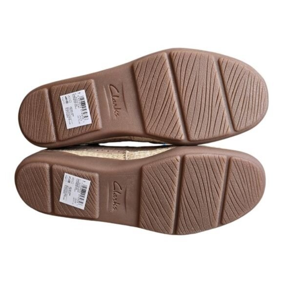 Clarks Elaina Ruby Loafers Leather Uppers Warm Beige 7.5 Wide Contemporary Work - Picture 7 of 14